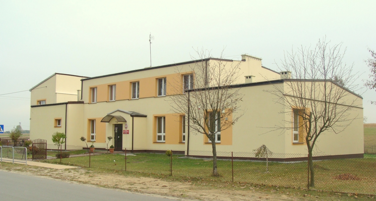 Publiczna Szkoła Podstawowa im. ppłk AK Józefa Pawlaka "Brzozy" w Łaguszowie