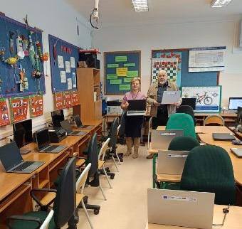 Nowe laptopy i tablety już w szkołach